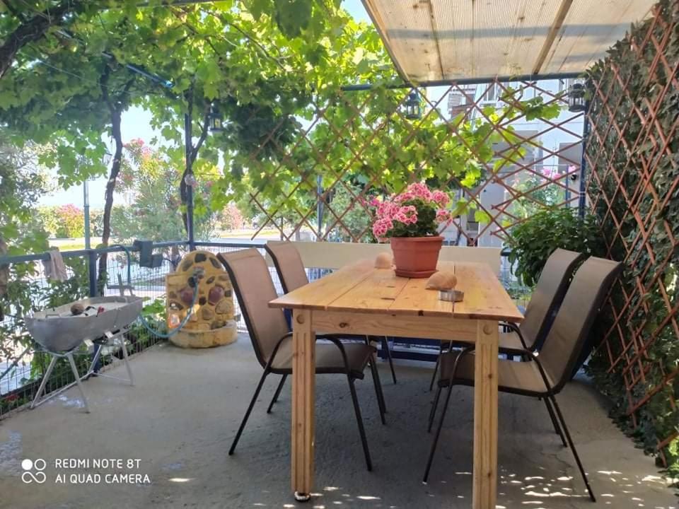 Seaside Deluxe Apartment Skála Kallirákhis エクステリア 写真